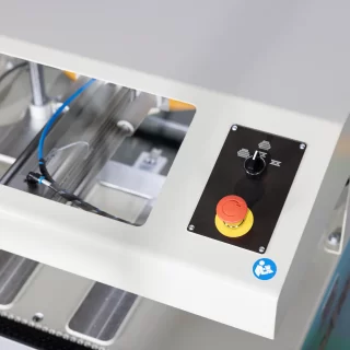 CA 601 — Полуавтоматический углозачистной станок для ПВХ профилей