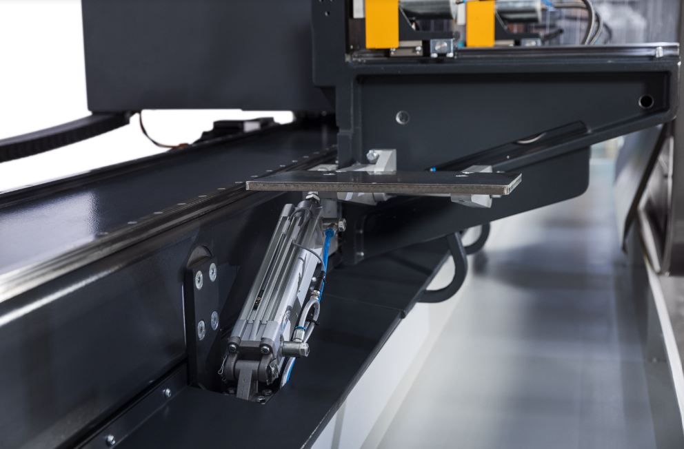 AIM 3410 – Alüminyum Profil İşleme Merkezi